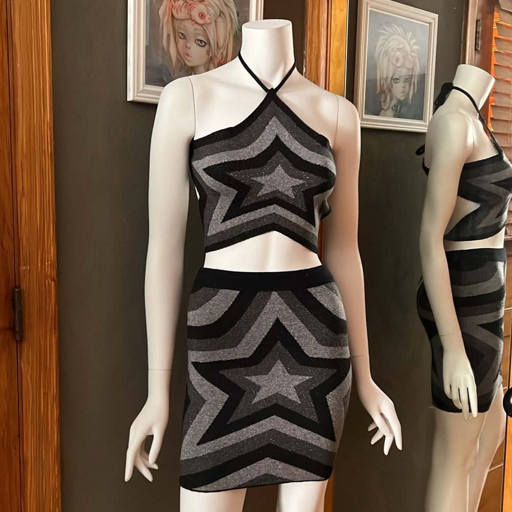 NWT Steve Madden Retro Star Knit Skirt & Halter Top Set Small - Picture 4 of 12